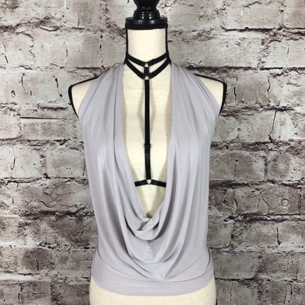 SEXY NEW Lt Gray/Silver Draped Neck Halter Top - Picture 3 of 7